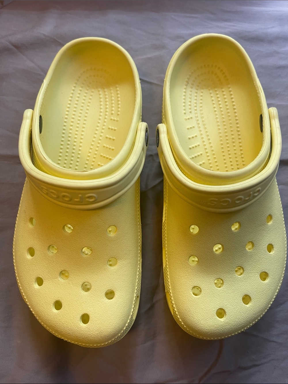 CROCS Classic Clogs in Yellow